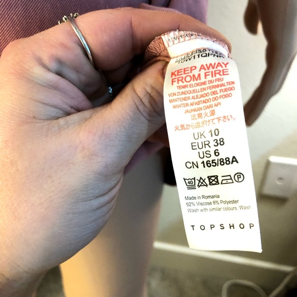 TOPSHOP•SIZE-6•BLUSH COLORED•TIE STRAPS•BUTTON SIDE•MINI DRESS 3 for $15 - Picture 13 of 13